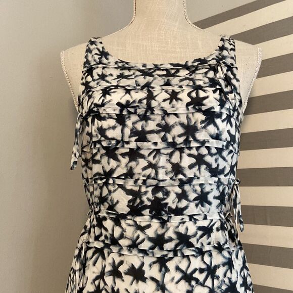 J. Crew Blue & White Batik Knotted Starfish Nautical Silk Blend Mini Dress Sz 0 - Picture 2 of 12